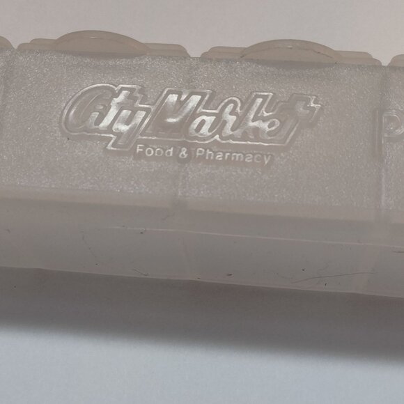 7 Day Weekly Pill Organizer Box Medication Caddy - Picture 6 of 8